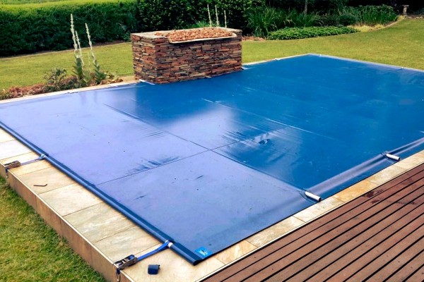 Cobertor de Barras Transitable para piscina